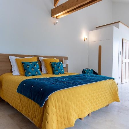 Mas Des Tourterelles Bed & Breakfast Jonquieres  Exterior foto